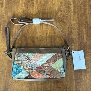 Donna Sharp Quilted Patchwork Sienna Olivia Crossbody Wristlet Boho Purse (NWT)